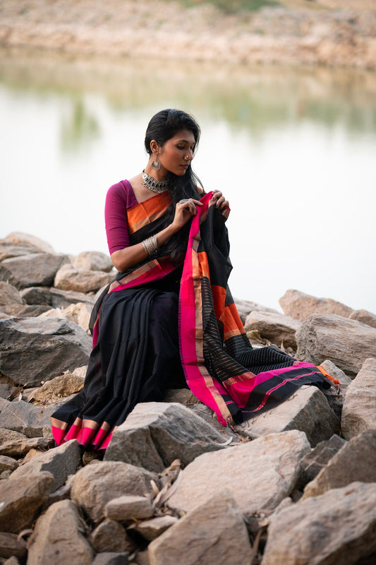 Black Maheshwari Silk Cotton Saree