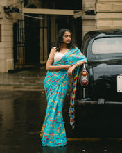 Load image into Gallery viewer, Turquoise Printed Mul Cotton Saree
