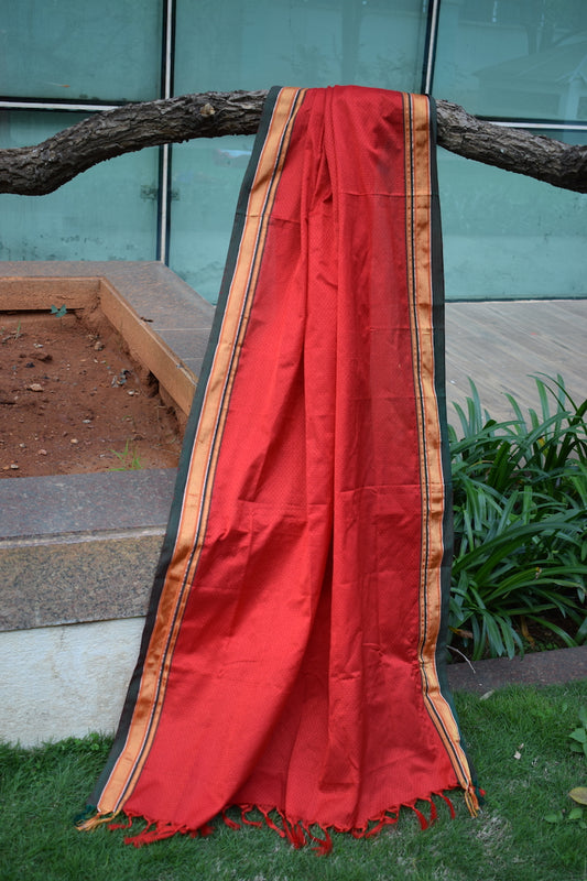 Red Khun Dupatta