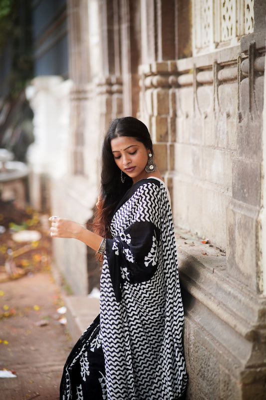 Black Printed Mul Cotton Saree