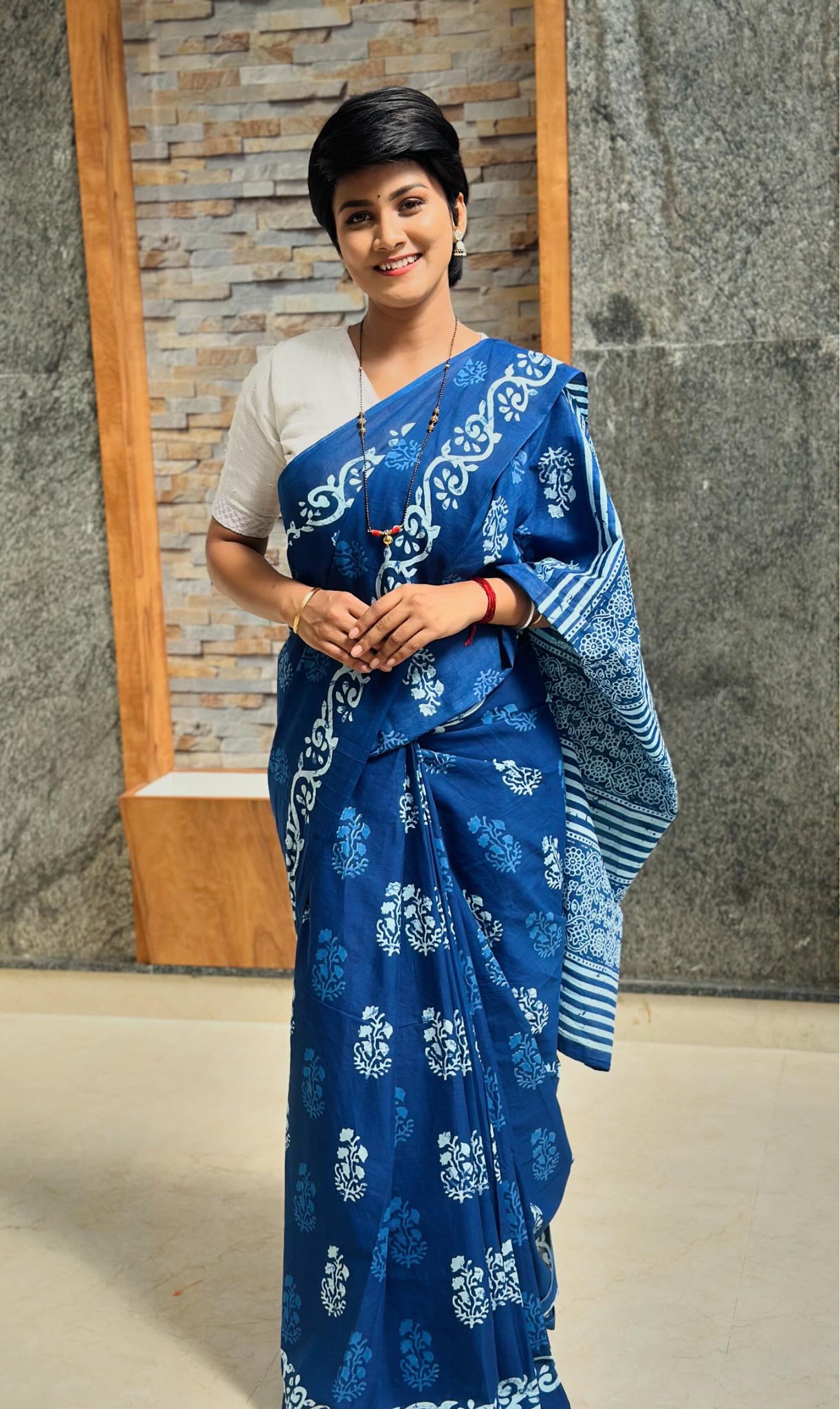 Indigo Cotton Saree – Gray and Green Store