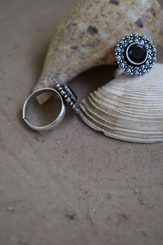 Black Toe Stone Ring