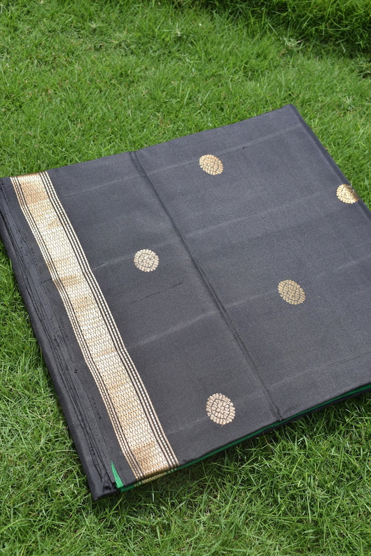 Black Kanjeevaram Butta Silk Saree