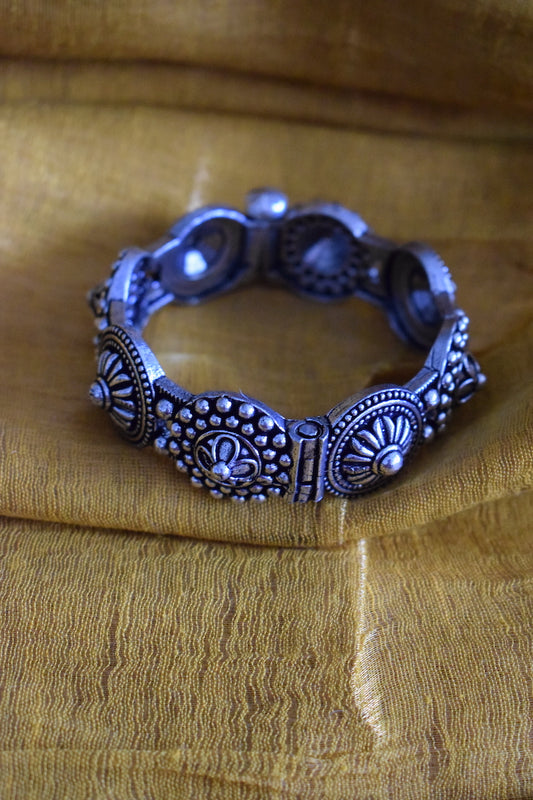 Oxidised Adjustable Bangle