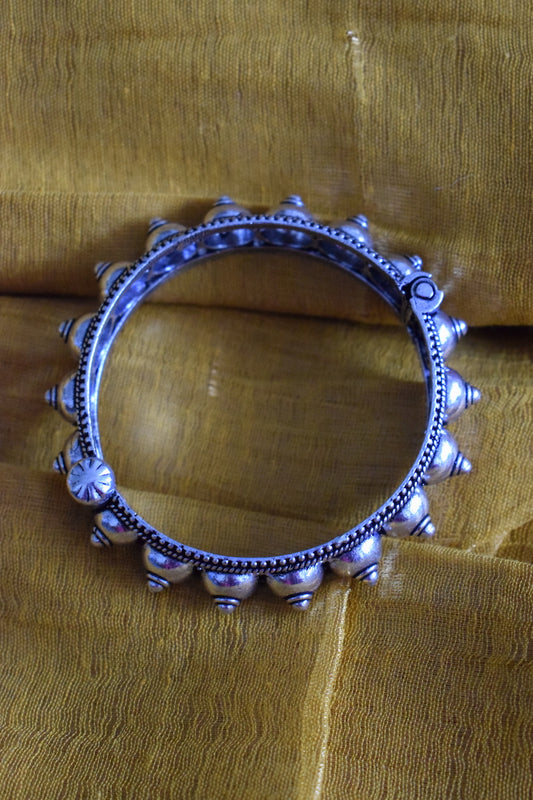 Oxidised Adjustable Bangle