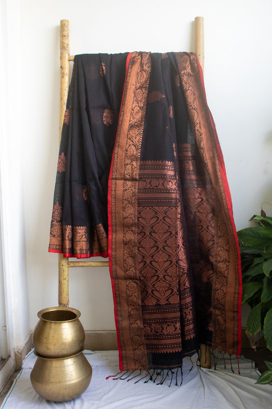 Black Linen Jamdani Saree