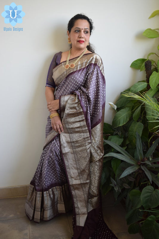 Lavender Silk Bandhani Saree with Kanjeevaram Border