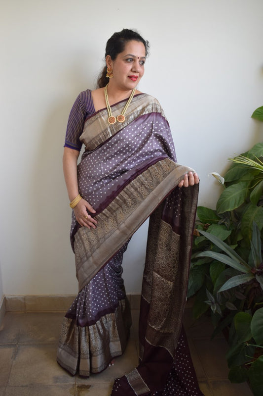 Lavender Silk Bandhani Saree with Kanjeevaram Border